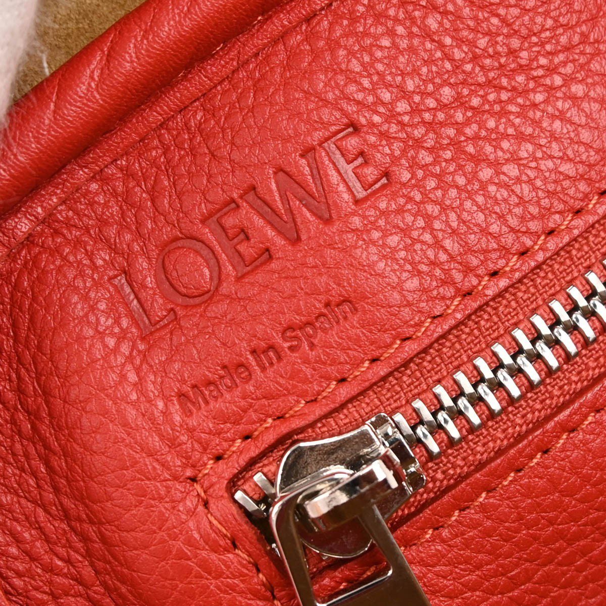 Loewe Loewe Amazona 75 Bag Leather Small Rood