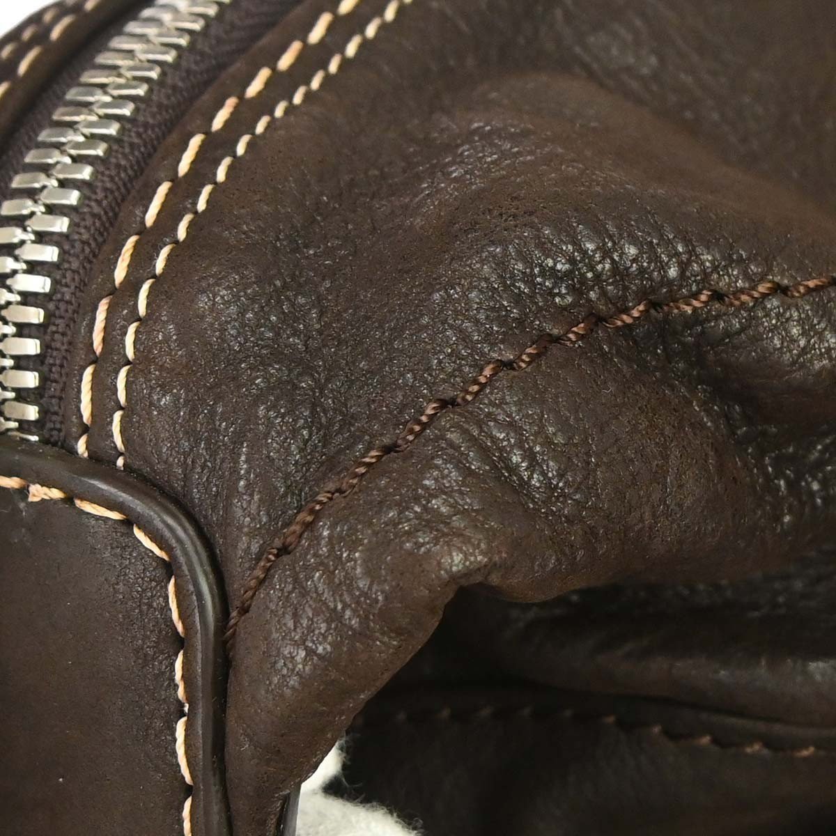 Loewe Anagram Bag leather Bruin