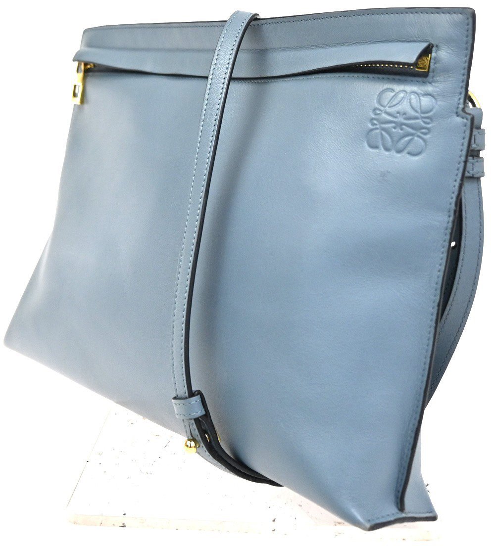 Loewe Loewe T Messenger Leather Large Blauw