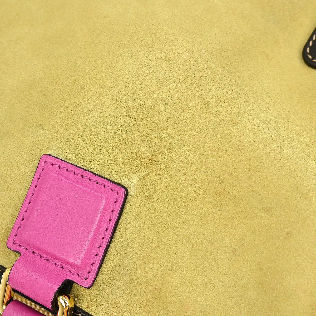 Loewe Loewe Amazona suede suede bag medium Beige