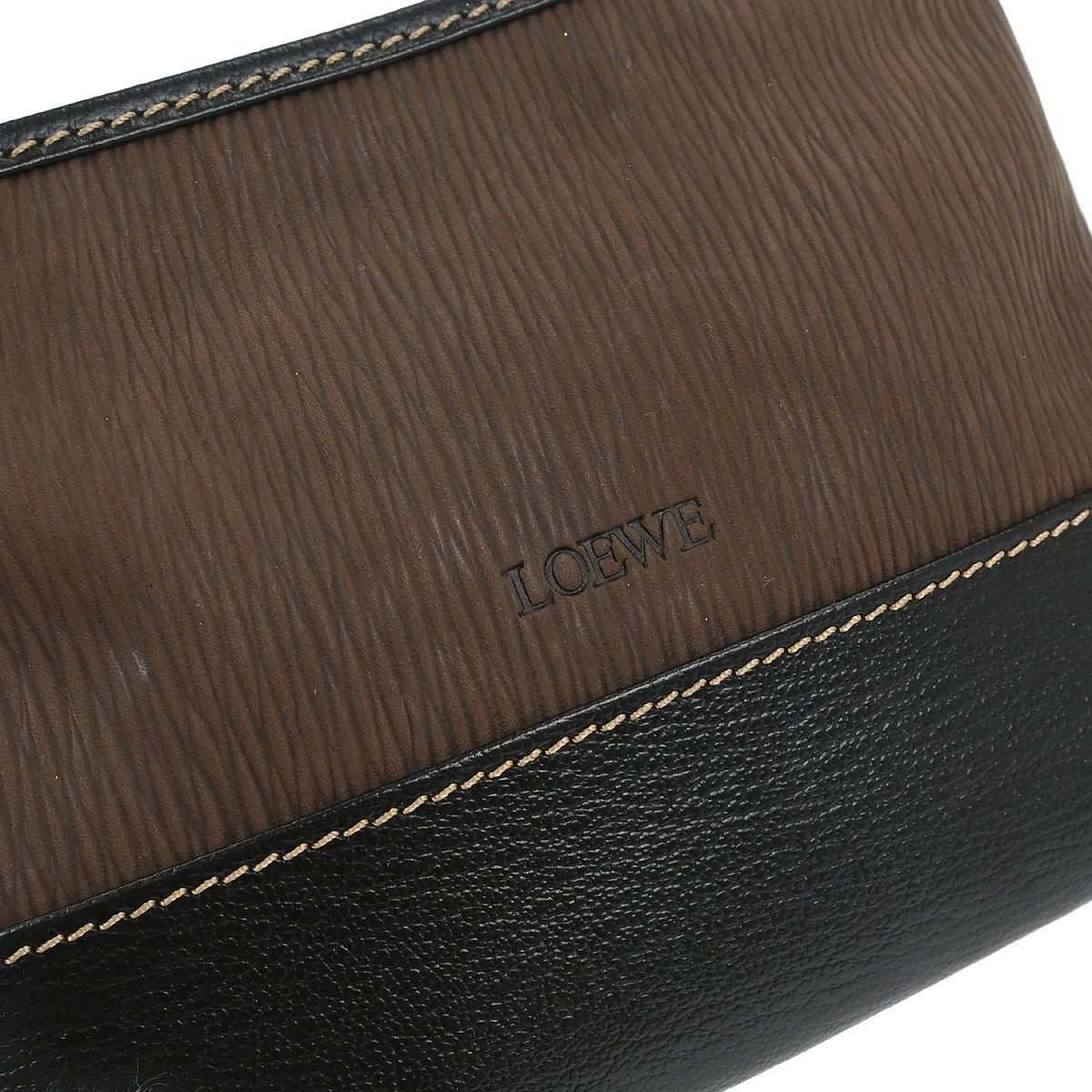 Loewe Loewe Velazquez Clutch Bag Leather Bruin