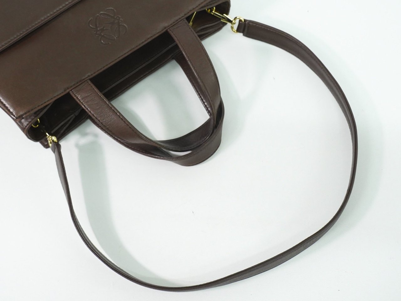 Loewe Loewe Vintage Anagram Handbag Leather Bruin