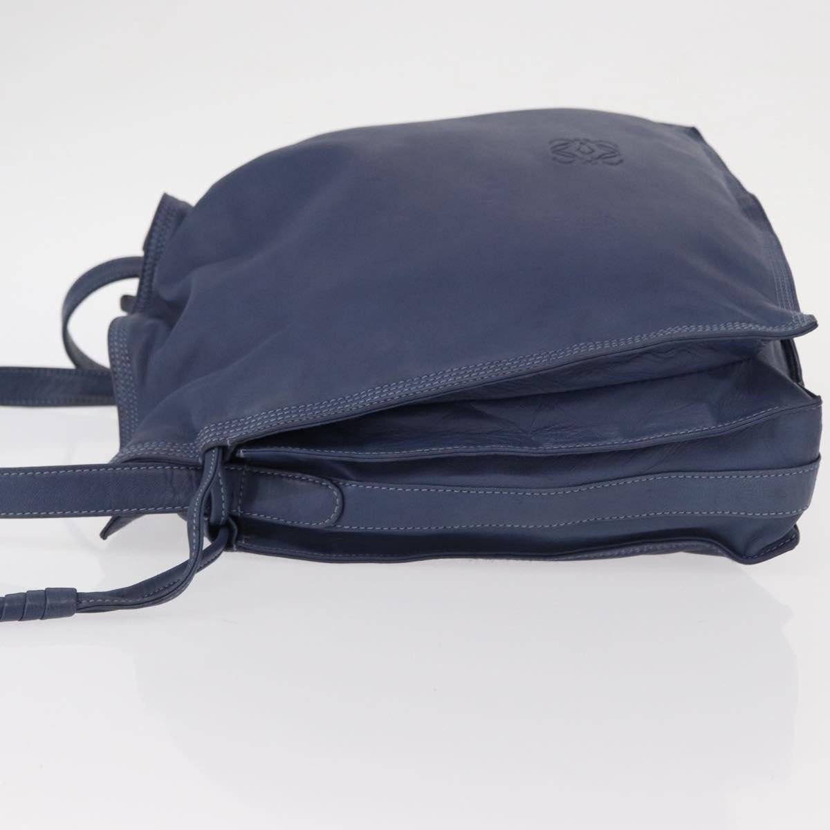 Loewe Loewe Flamenco Bag Leather Medium Blauw