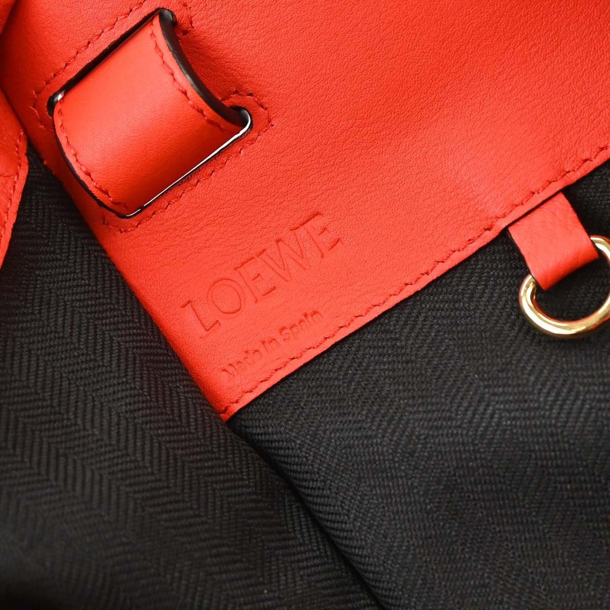 Loewe Hammock Leather Small Rood