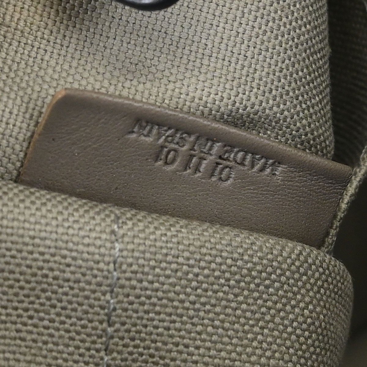 Loewe Loewe Flap Messenger Bag Canvas Bruin