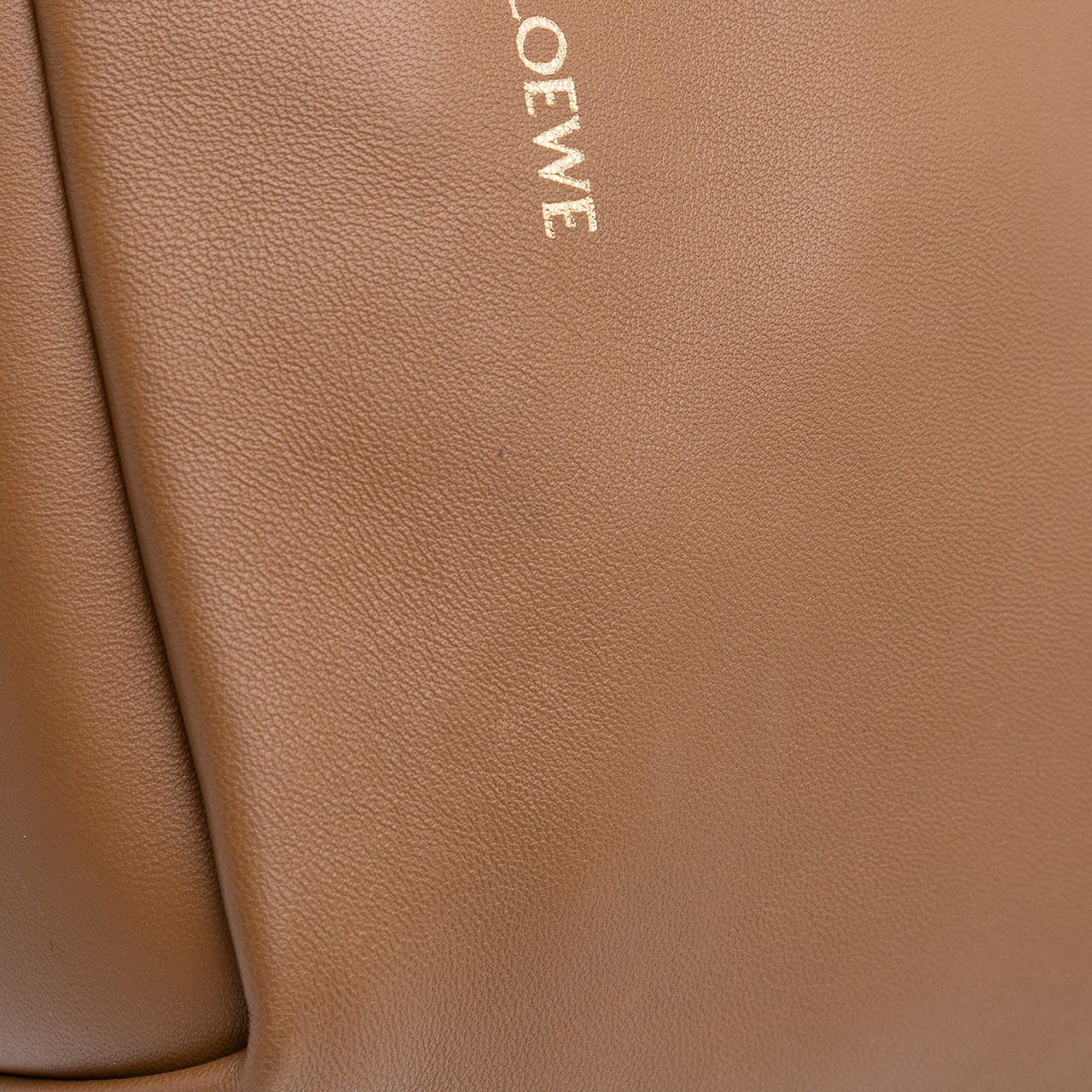 Loewe Small Mellow Nappa Lambskin Squeeze Bag Bruin