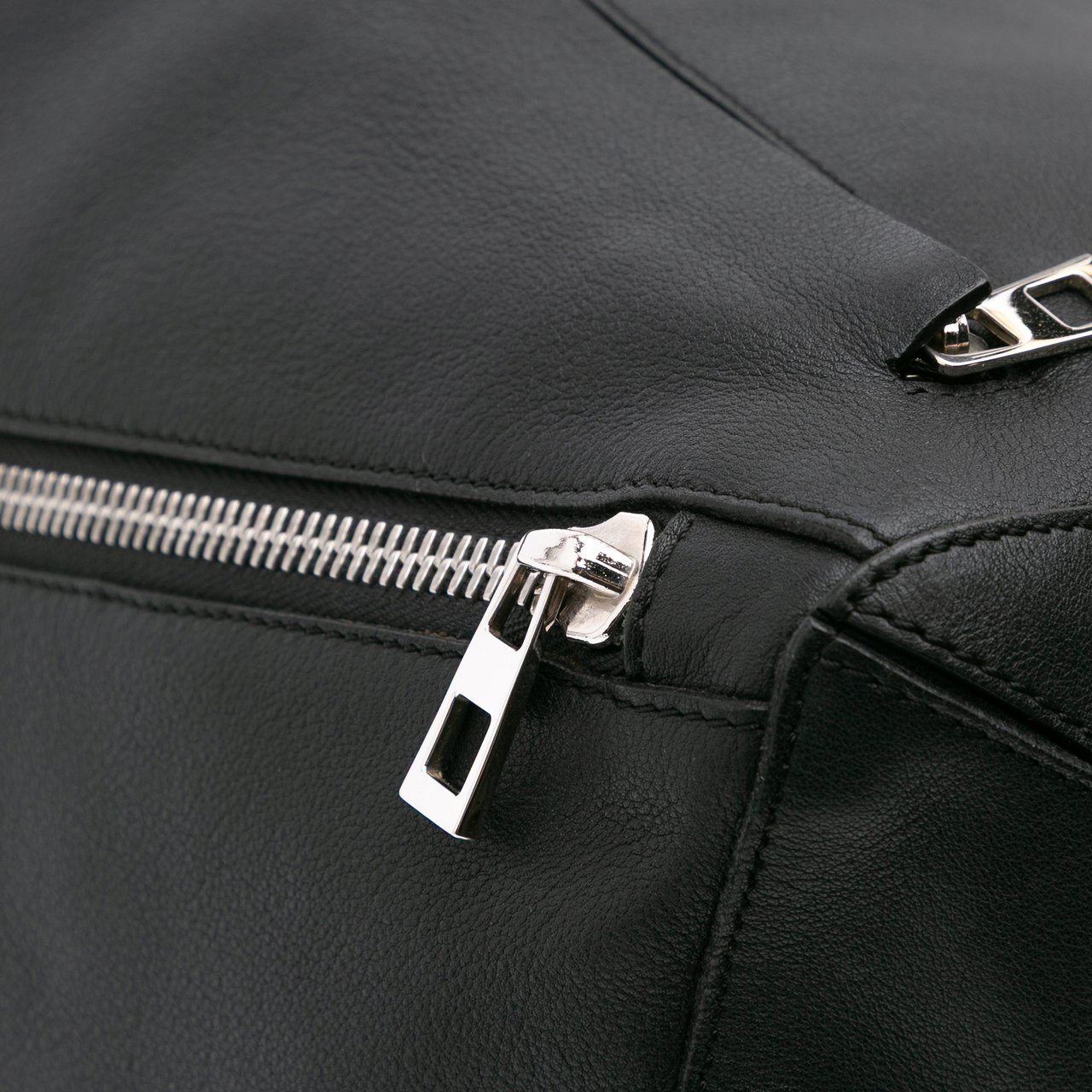 Loewe XL Leather Puzzle Crossbody Zwart
