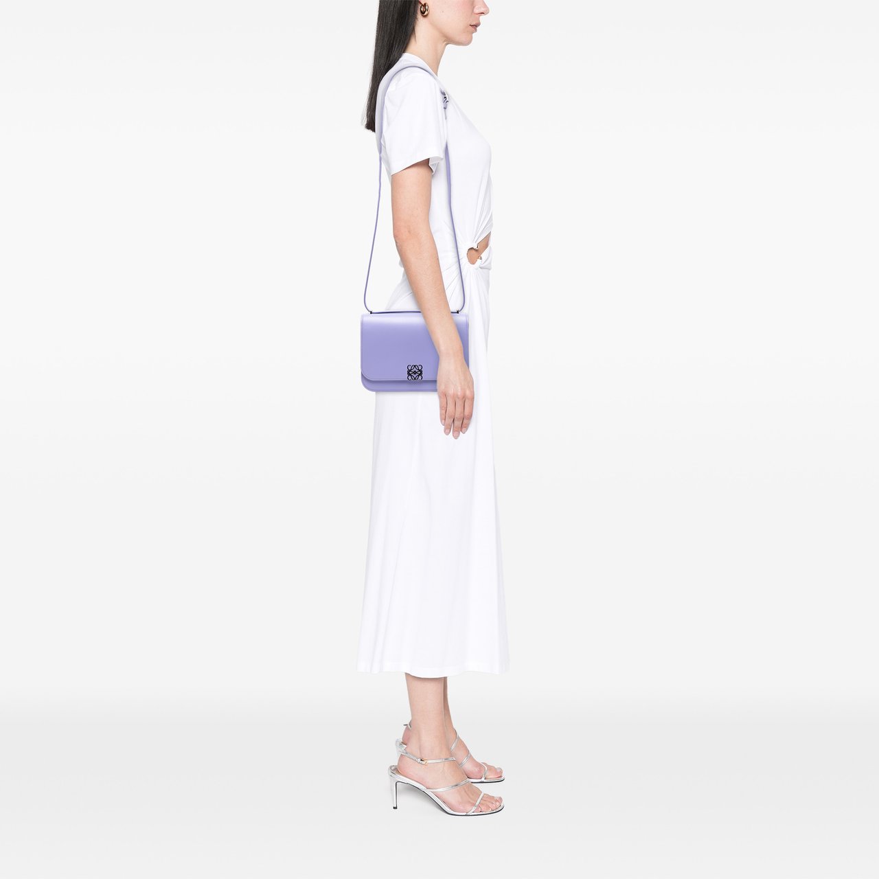Loewe Medium Leather Goya Crossbody Paars