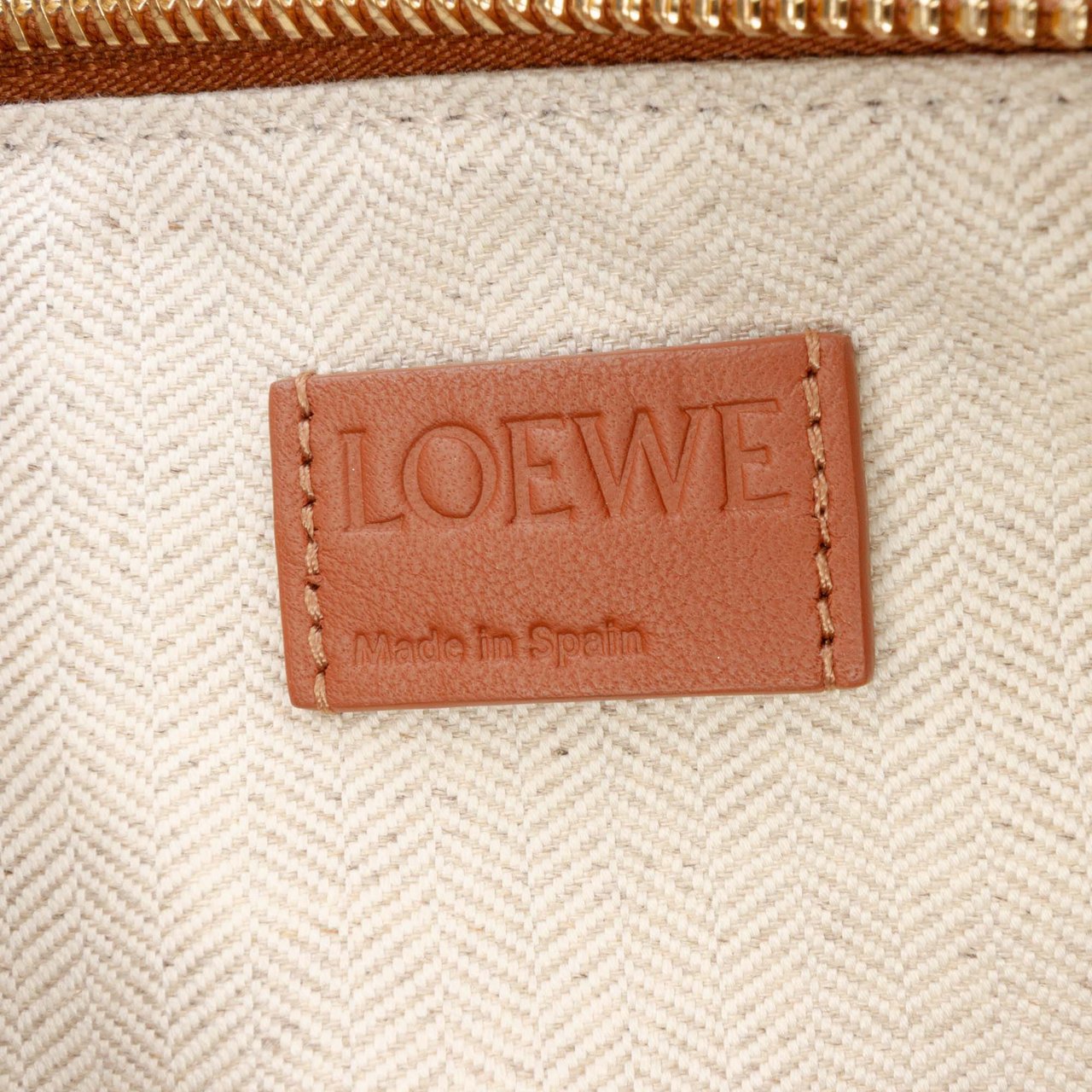 Loewe Mini Leather Hammock Hobo Bruin