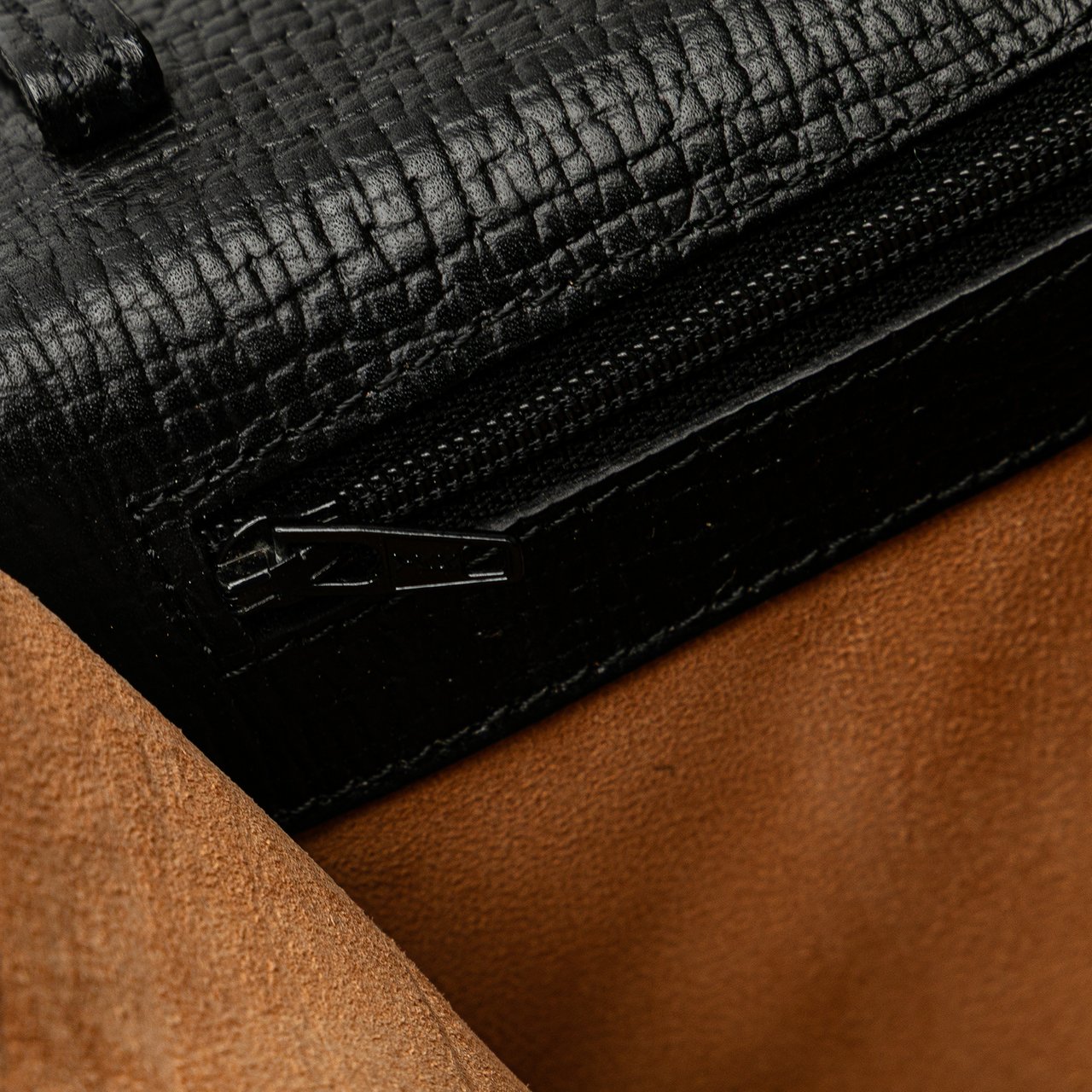 Loewe Leather Barcelona Satchel Zwart