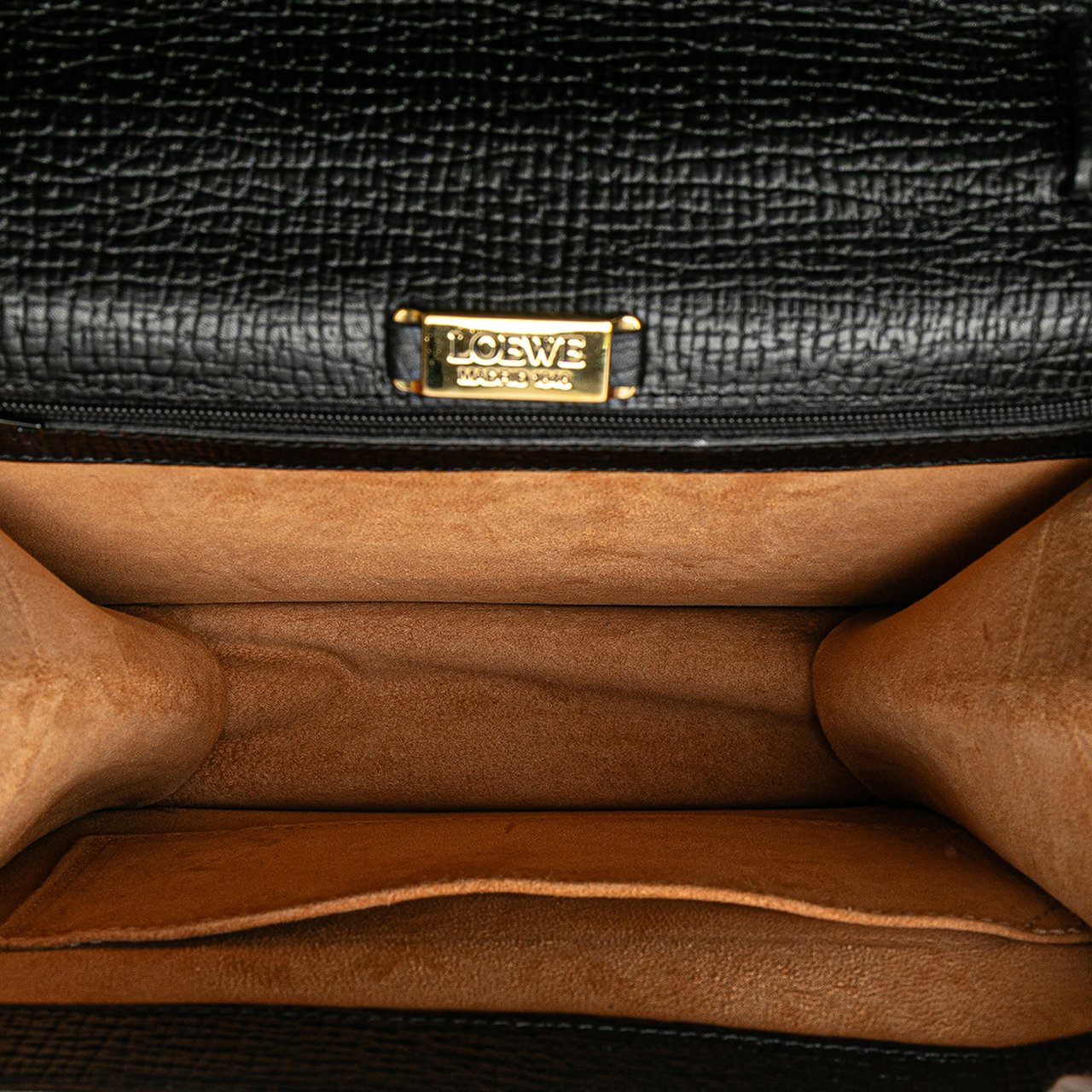 Loewe Leather Barcelona Satchel Zwart