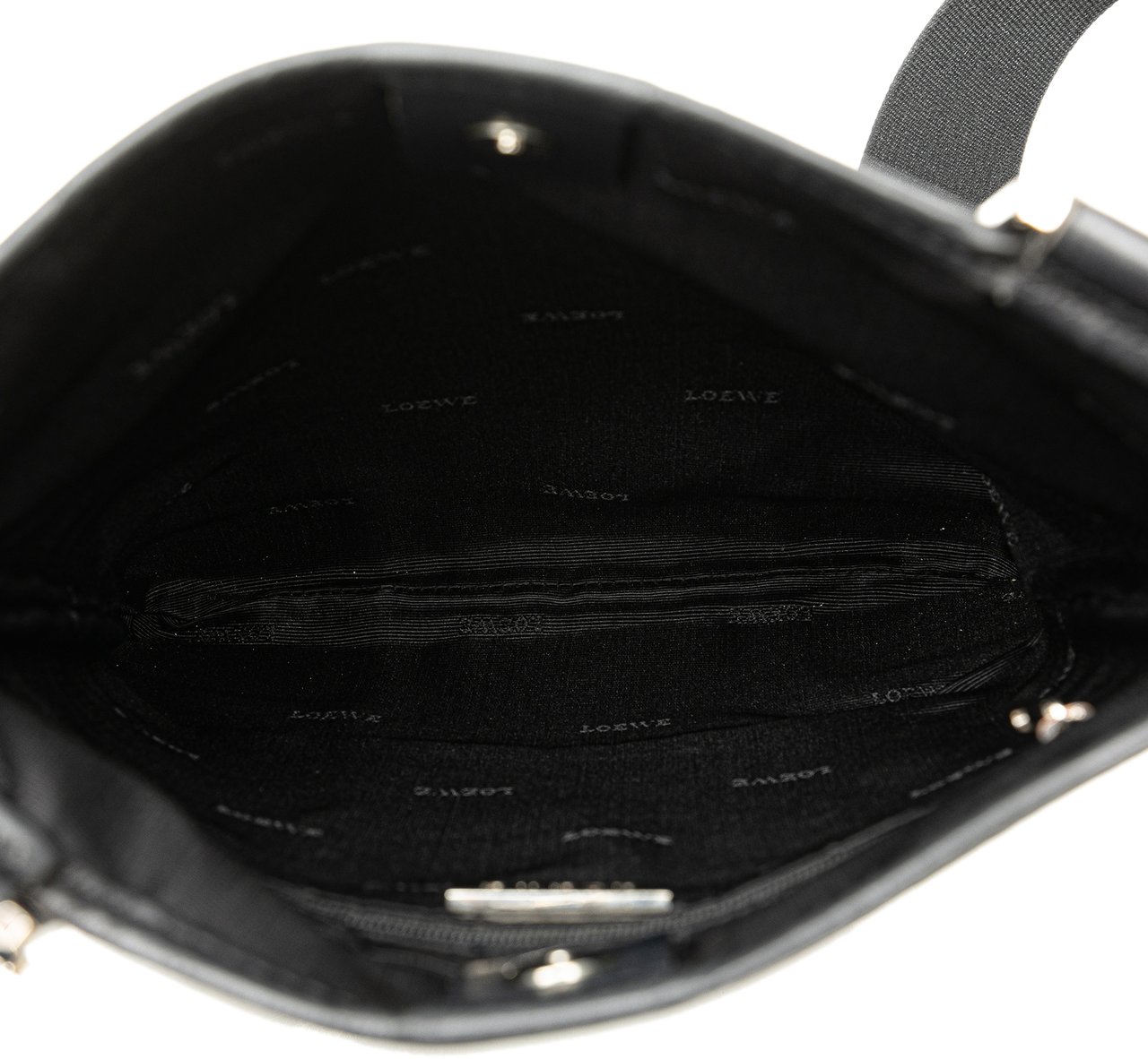 Loewe Anagram Leather Crossbody Zwart