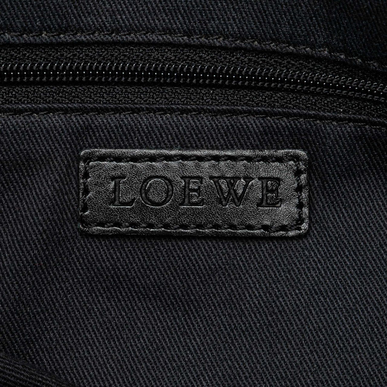 Loewe Anagram Canvas Tote Zwart
