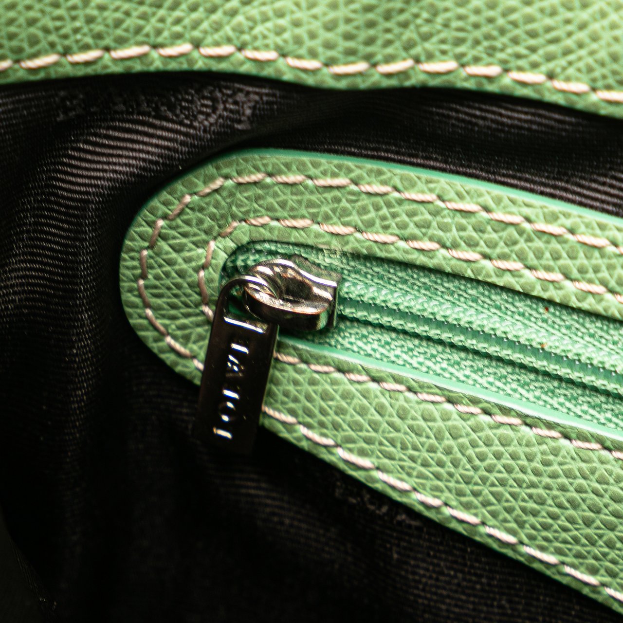 Loewe Anagram Canvas Tote Groen