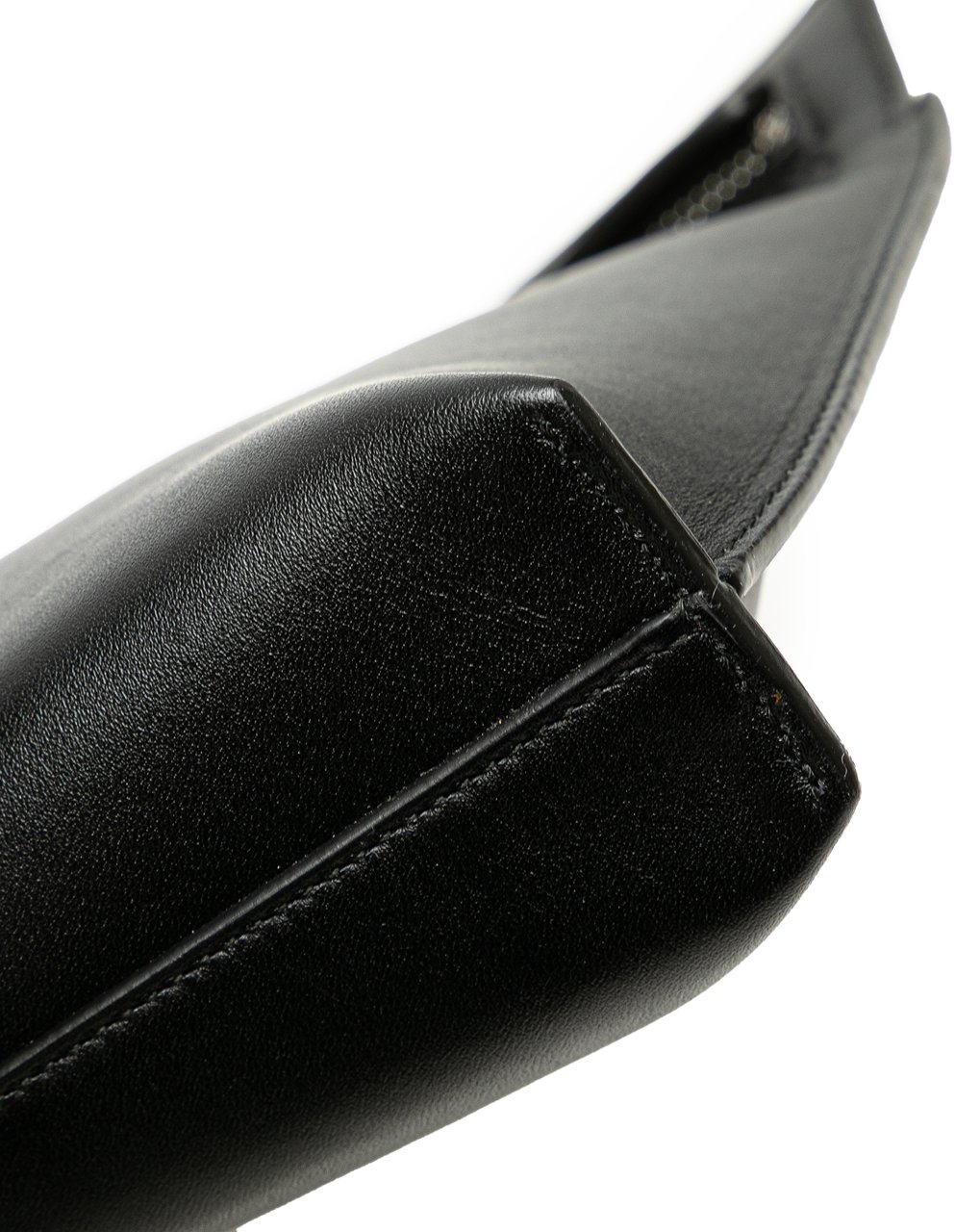 Loewe Leather Anagram T Clutch Zwart