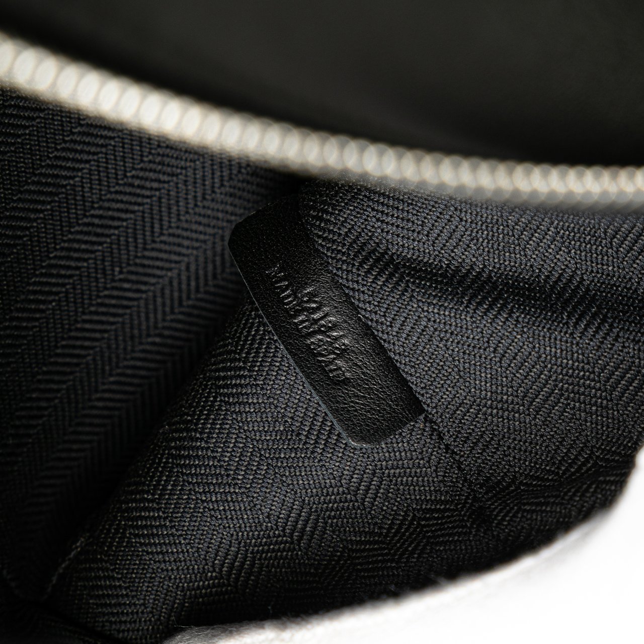 Loewe Leather Anagram T Clutch Zwart