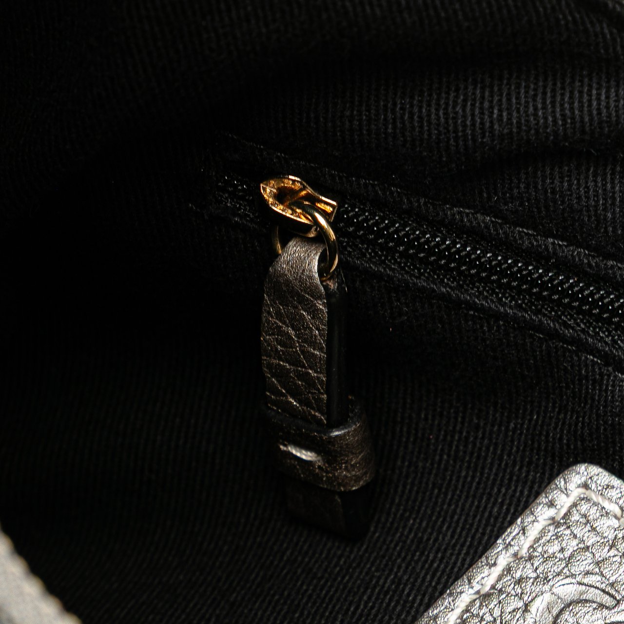 Loewe Anagram Canvas New Road Hobo Grijs