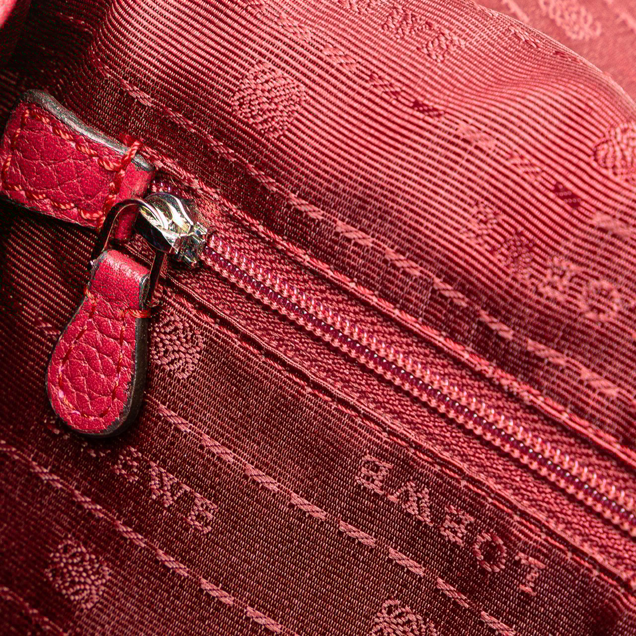 Loewe Leather Alamo 28 Rood