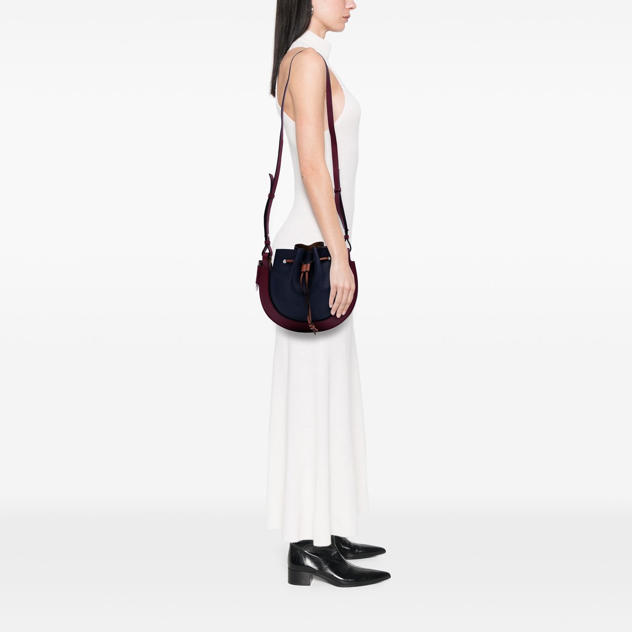 Loewe Small Leather Colorblock Horseshoe Crossbody Blauw