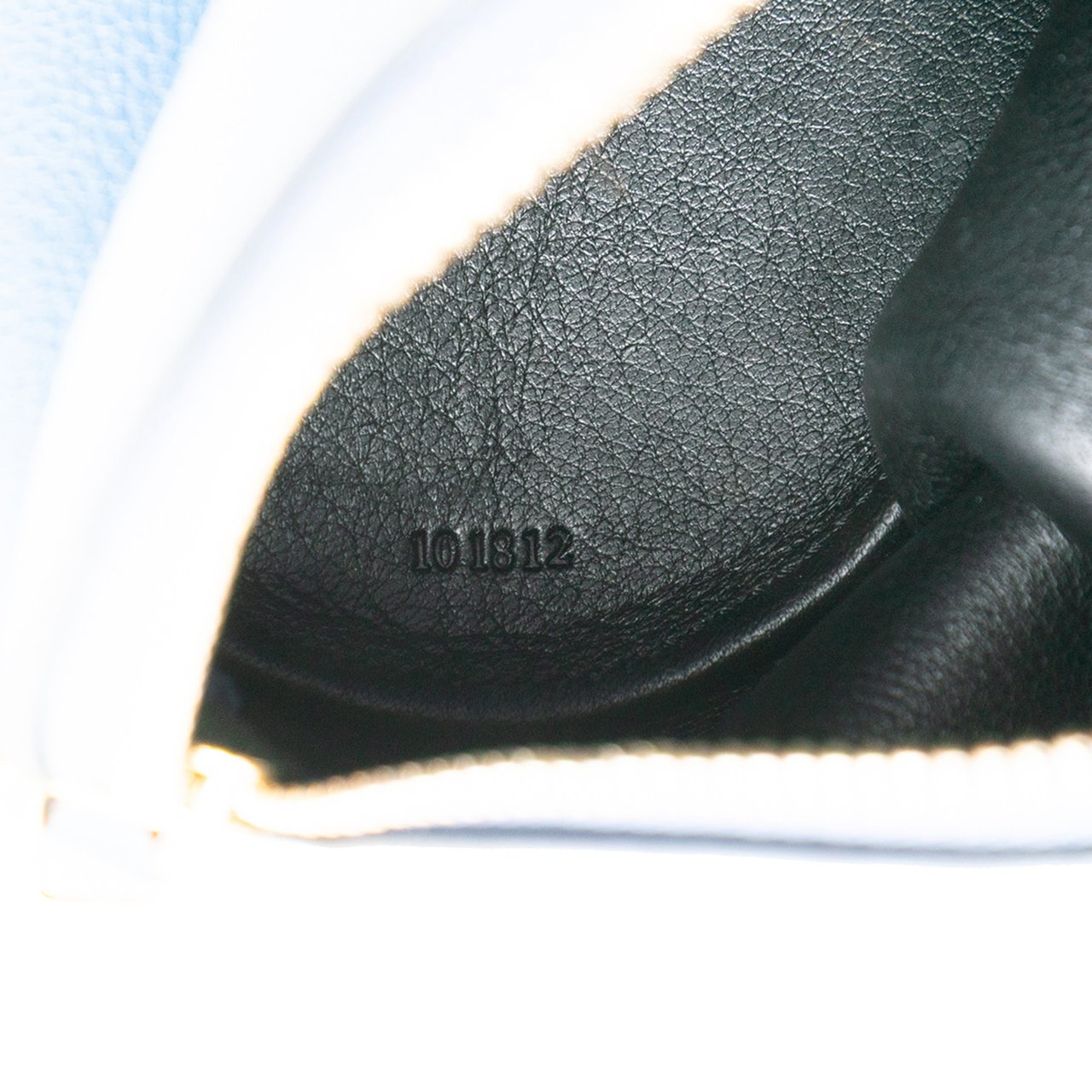 Loewe Mini Calfskin Shearling Bunny Crossbody Blauw