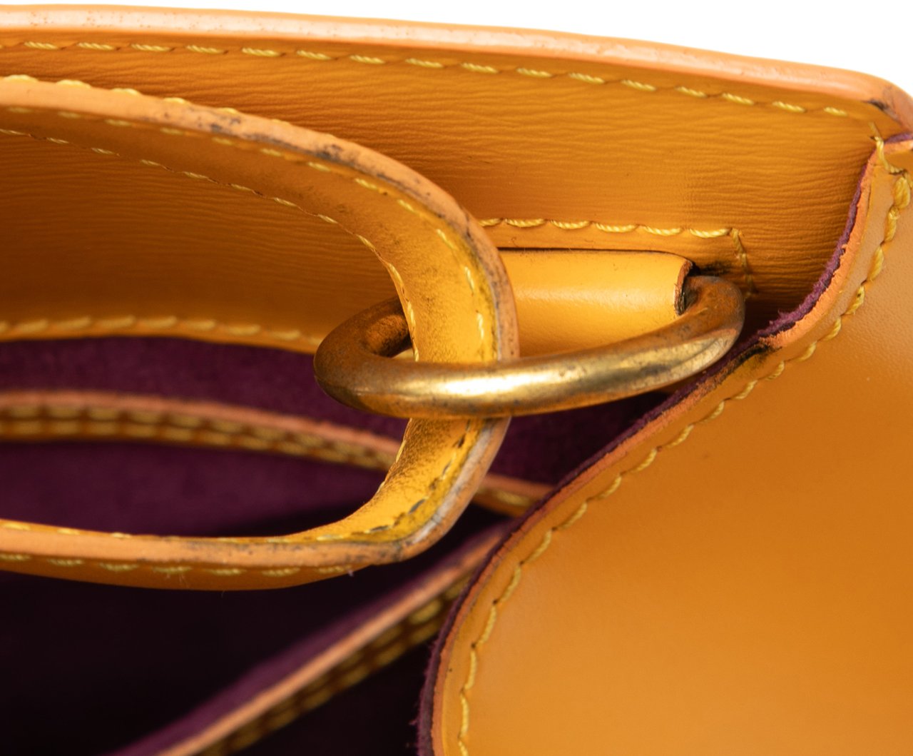 Louis Vuitton Epi Cluny Geel