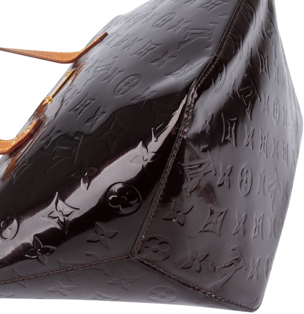 Louis Vuitton Louis Vuitton Monogram Vernis Bellevue PM Handbag Zwart