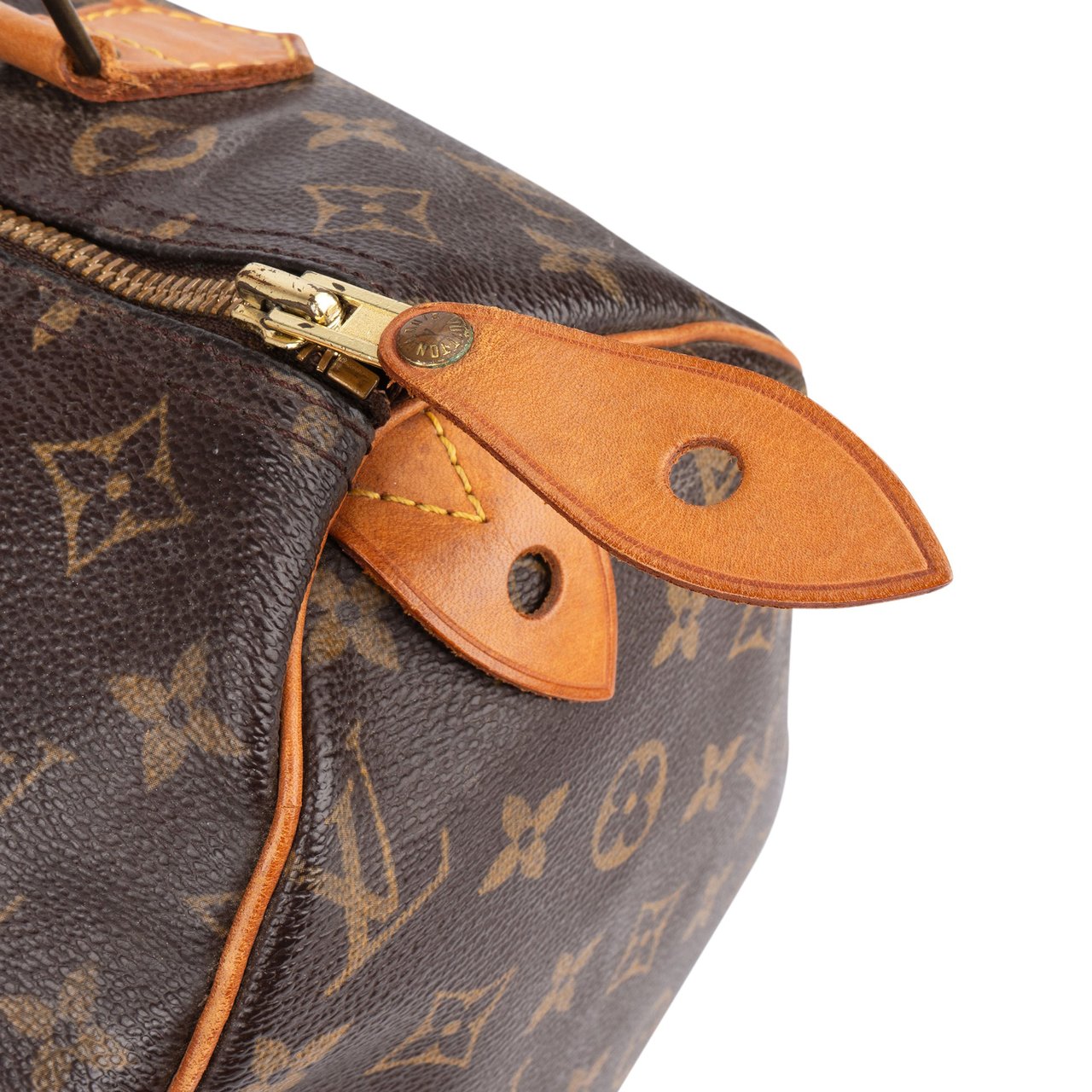 Louis Vuitton Louis Vuitton Canvas Monogram Speedy 30 Handbag Bruin