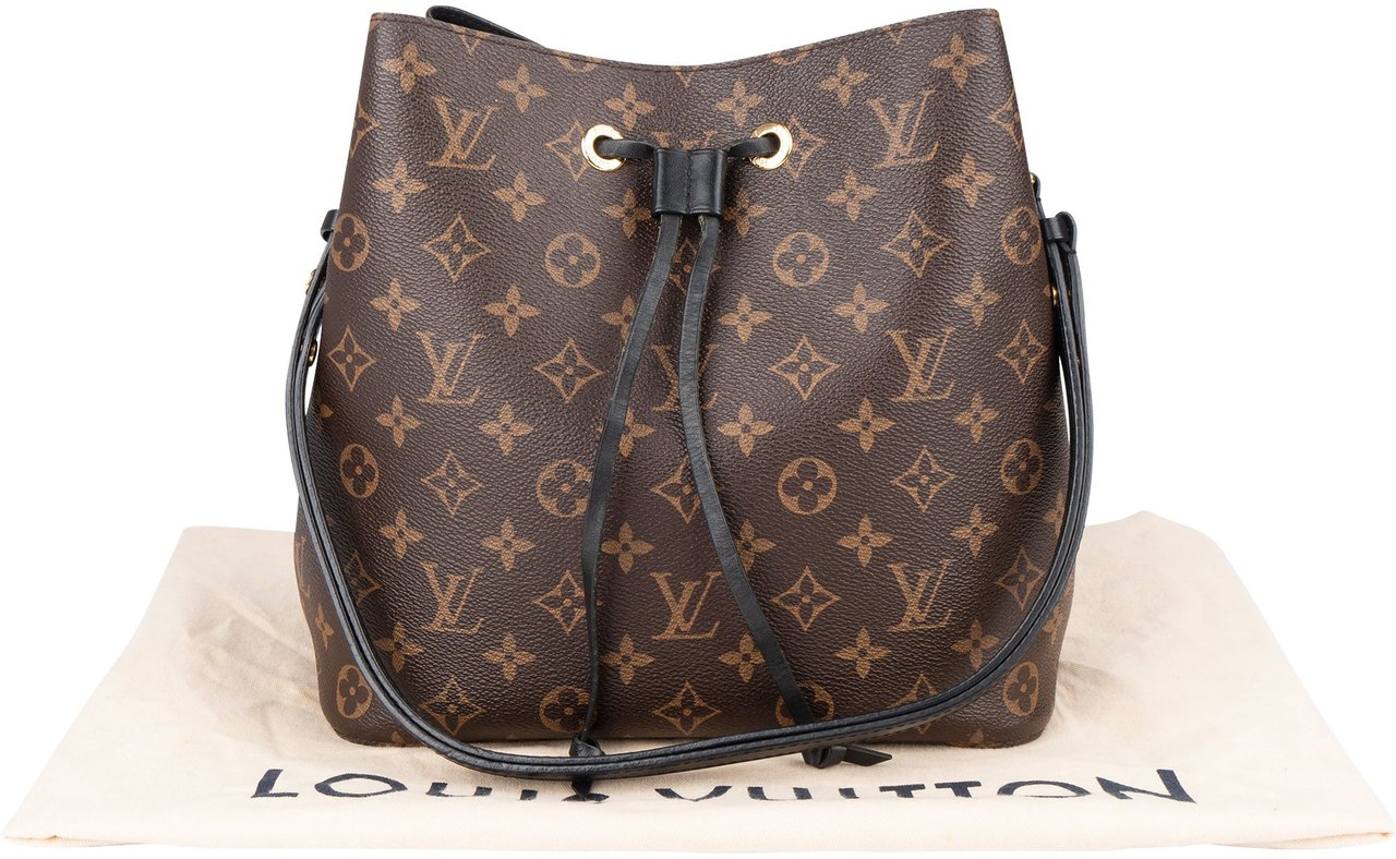 Louis Vuitton Louis Vuitton Canvas Monogram NéoNoé Petit Crossbody Bag Bruin