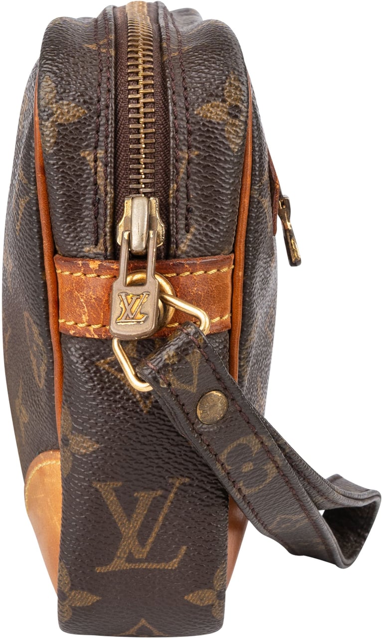 Louis Vuitton Louis Vuitton Canvas Monogram Marly Dragonne GM Clutch Bruin