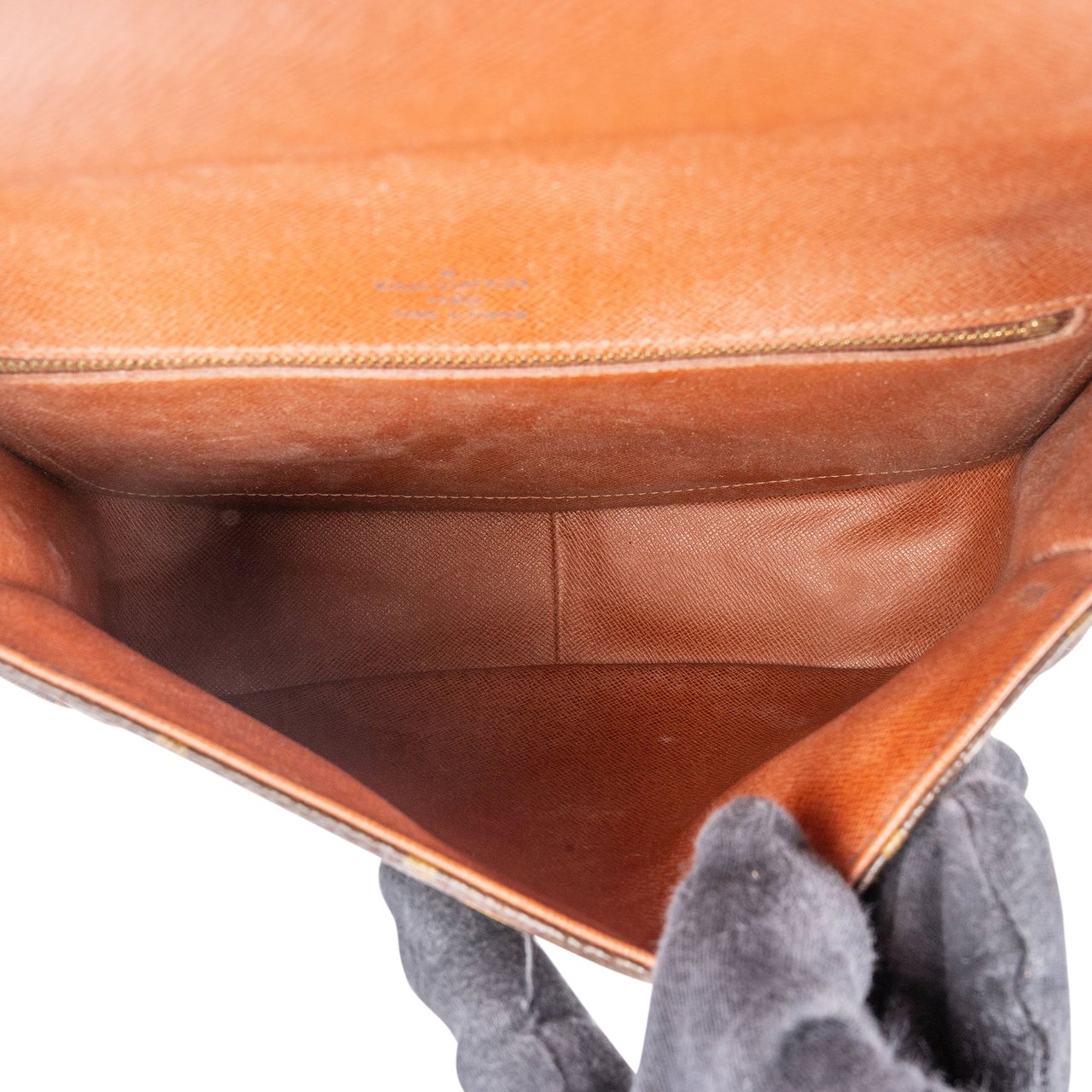 Louis Vuitton Louis Vuitton Canvas Monogram Saint Cloud GM Crossbody Bag Bruin