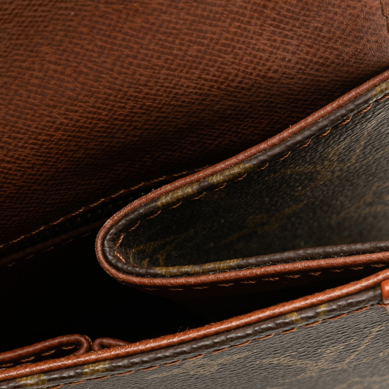 Louis Vuitton Monogram Pochette Dame GM Bruin