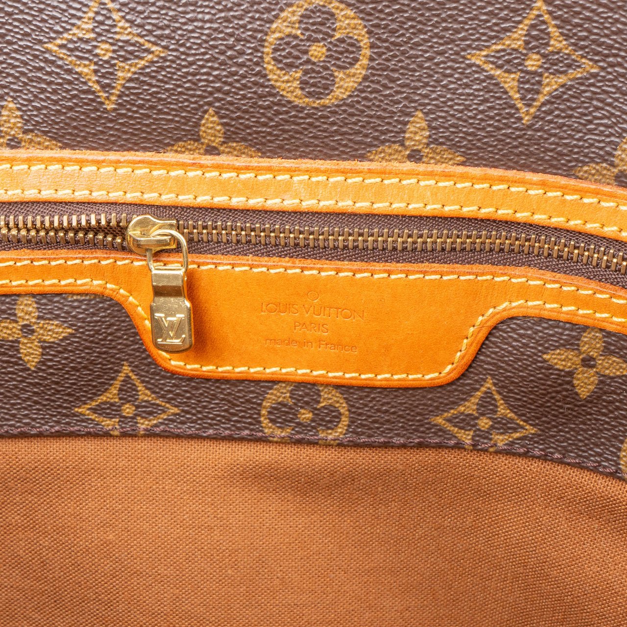 Louis Vuitton Louis Vuitton Monogram Canvas Sac Shopping Shoulder Bag Bruin