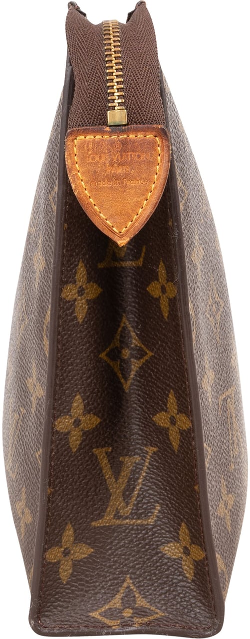 Louis Vuitton Louis Vuitton Monogram Canvas Poche Toilette 25 Clutch Bruin