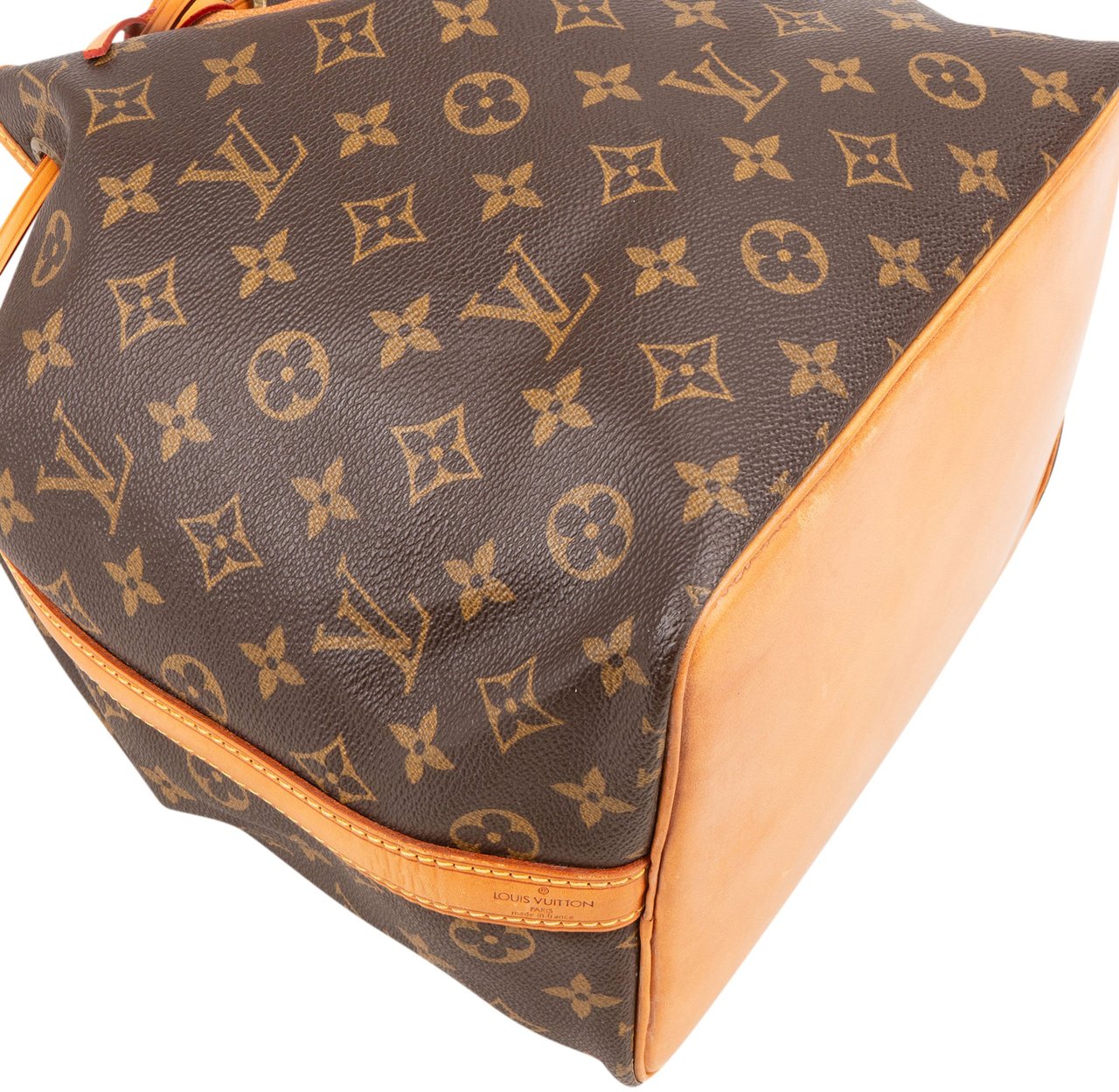 Louis Vuitton Louis Vuitton Monogram Canvas Sac Noé Petit Shoulder Bag Bruin