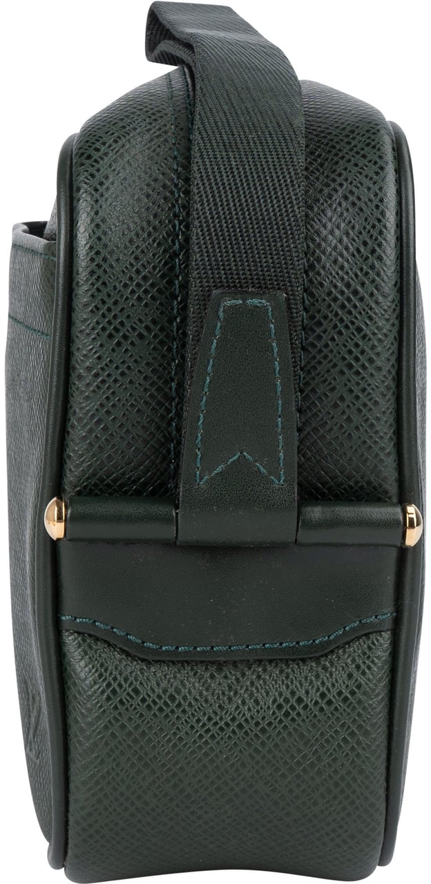 Louis Vuitton Louis Vuitton Taiga Leather Trousse Toilette 23 Clutch Donkergroen