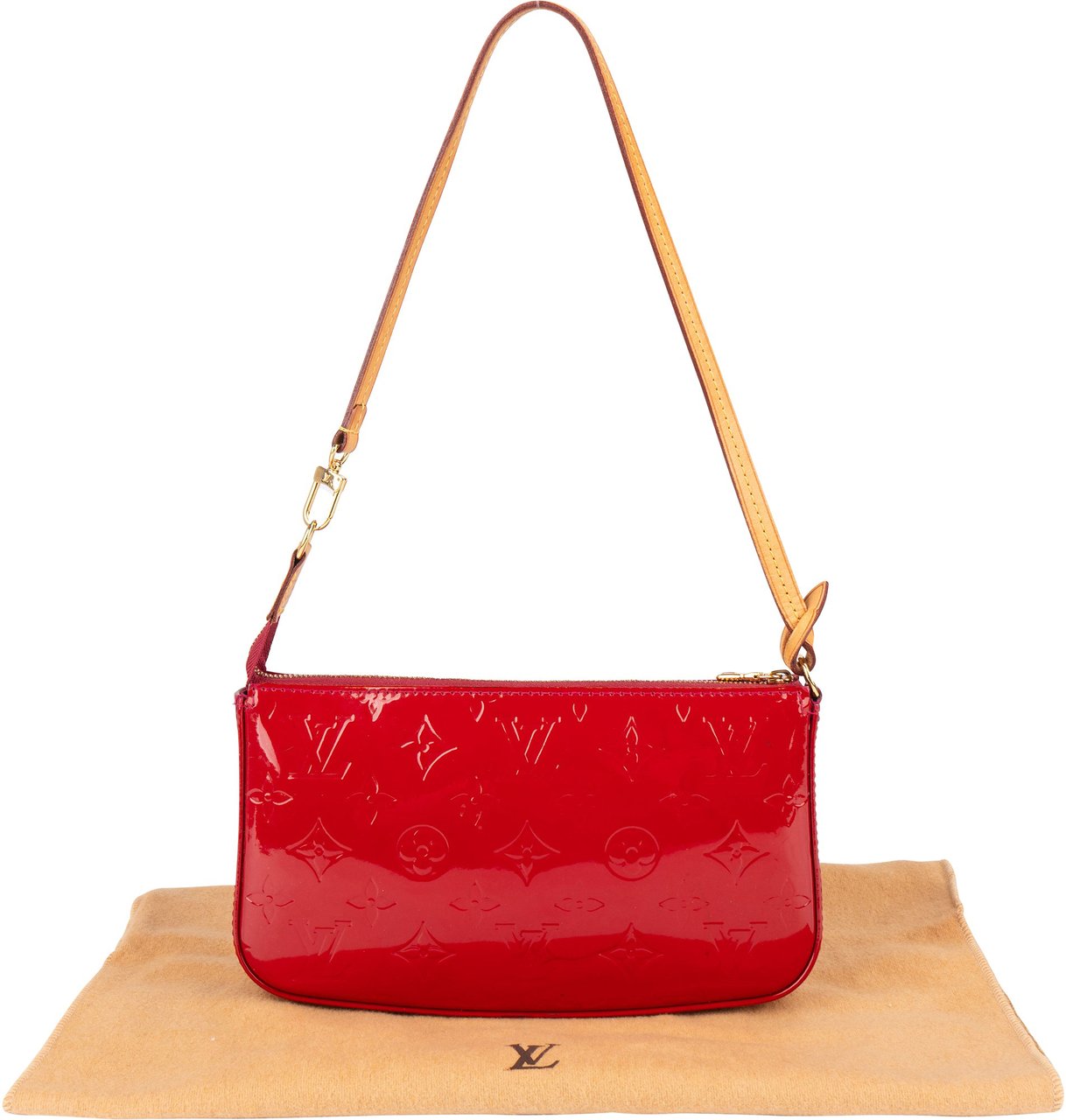 Louis Vuitton Louis Vuitton Monogram Vernis Leather NM Pochette Accessoires Shoulder Bag Rood