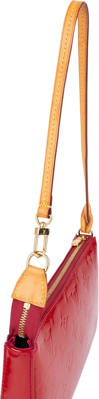 Louis Vuitton Louis Vuitton Monogram Vernis Leather NM Pochette Accessoires Shoulder Bag Rood