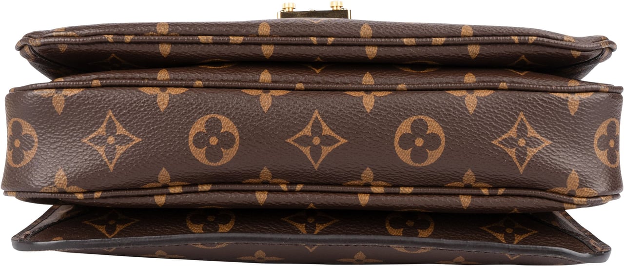 Louis Vuitton Louis Vuitton Monogram Canvas Pochette Métis Crossbody Bag Bruin