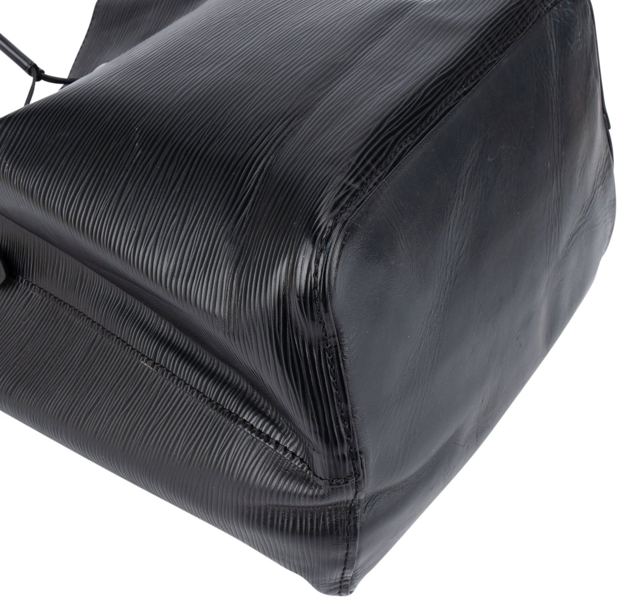 Louis Vuitton Louis Vuitton Noir Epi Leather NéoNoé Crossbody Bag Zwart