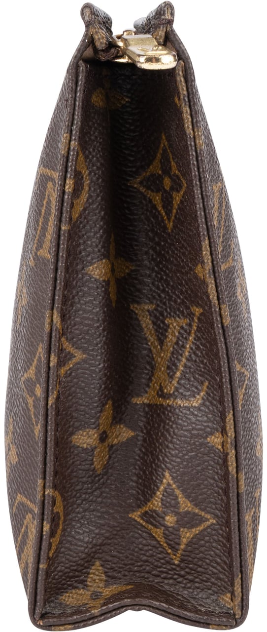 Louis Vuitton Louis Vuitton Monogram Canvas Poche Toilette 19 Clutch Bruin
