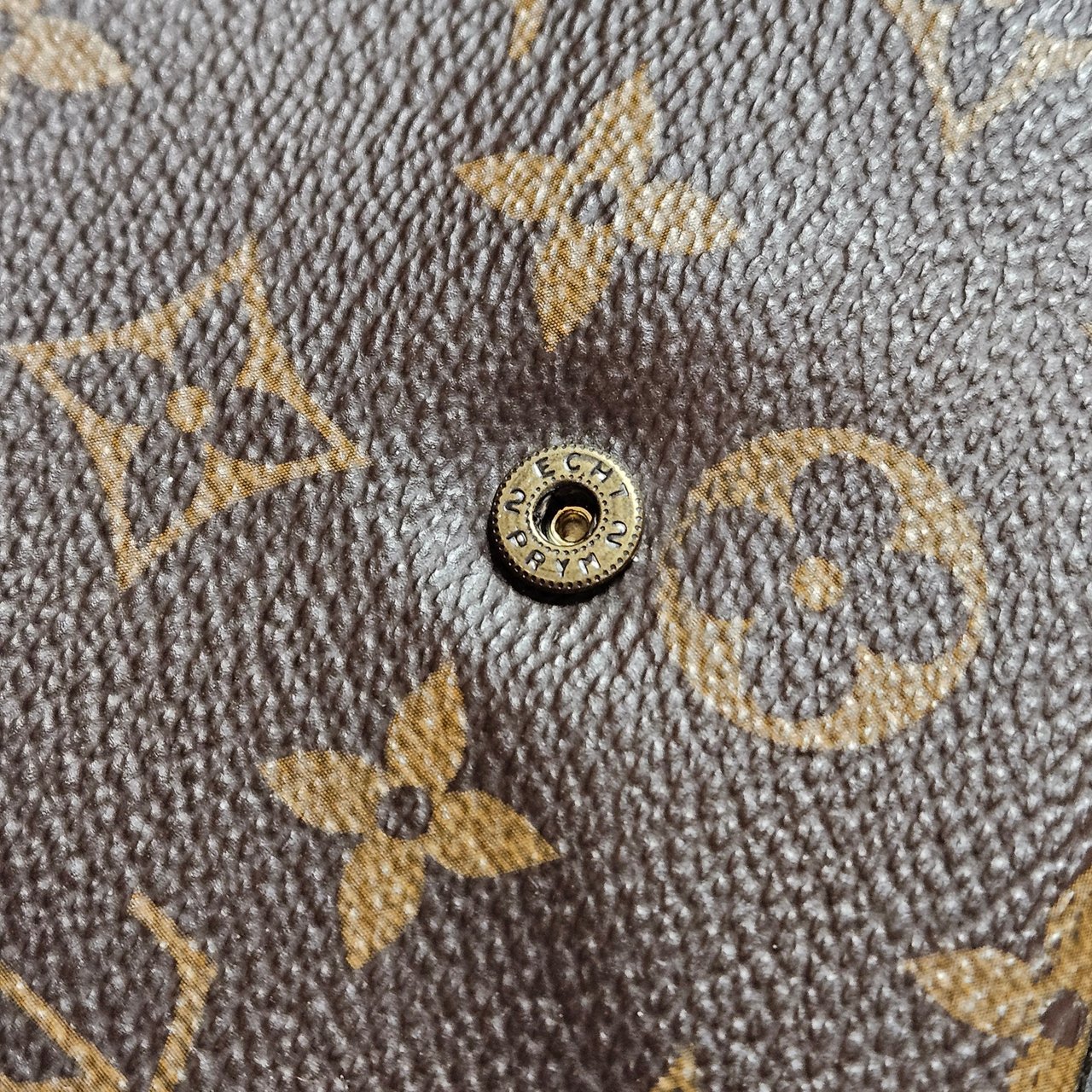 Louis Vuitton Louis Vuitton Monogram Canvas Pochette Félicie Crossbody Bag Bruin