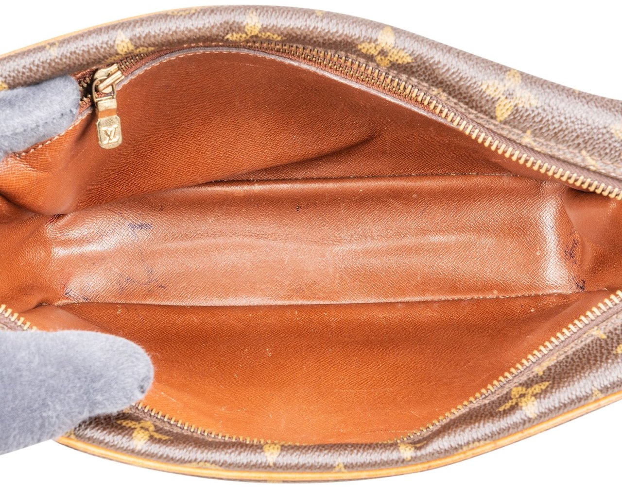 Louis Vuitton Louis Vuitton Monogram Canvas Trocadero 27 Crossbody Bag Bruin