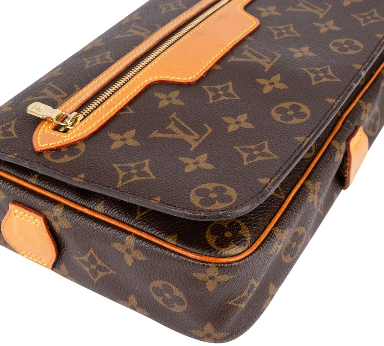 Louis Vuitton Louis Vuitton Monogram Canvas Saint Germain GM Clutch Bruin