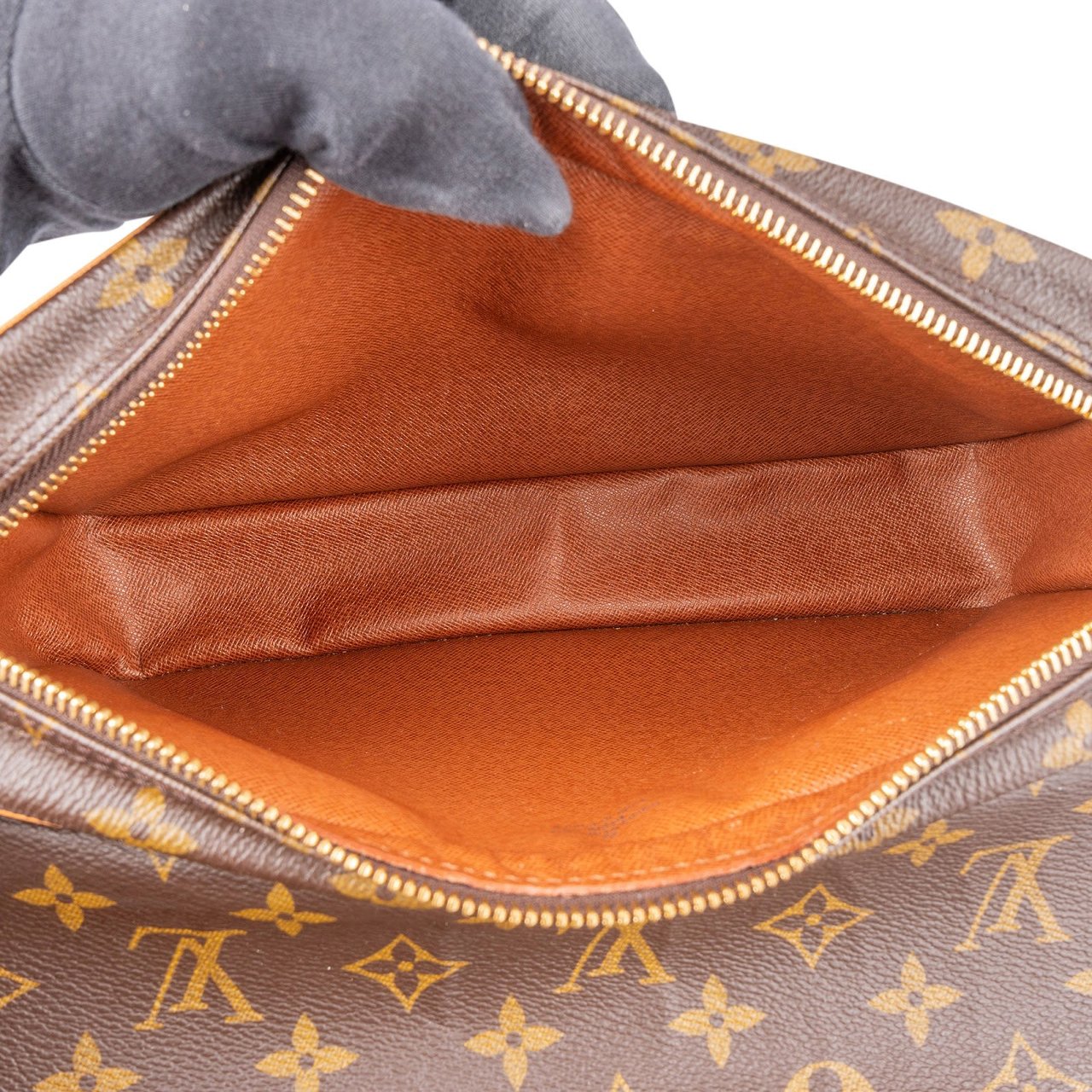 Louis Vuitton Louis Vuitton Monogram Canvas Saint Germain GM Clutch Bruin