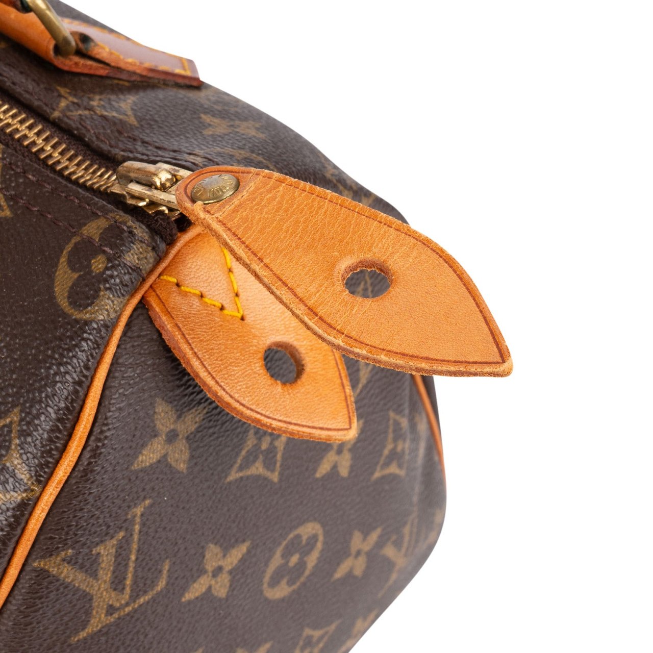 Louis Vuitton Louis Vuitton Monogram Canvas Speedy 25 Handbag Bruin