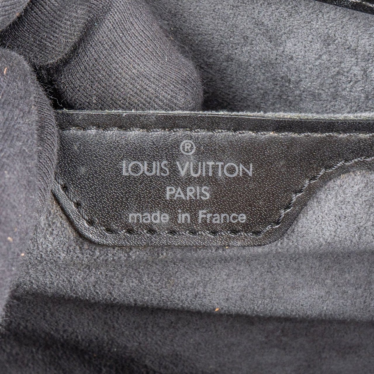 Louis Vuitton Louis Vuitton Noir Epi Leather Soufflot Handbag Zwart