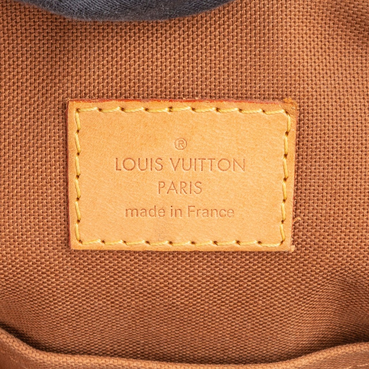 Louis Vuitton Louis Vuitton Monogram Canvas Tivoli GM Shoulder Bag Bruin