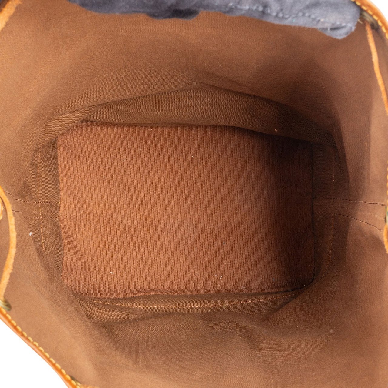 Louis Vuitton Louis Vuitton Monogram Canvas Sac Noé Grande Shoulder Bag Bruin