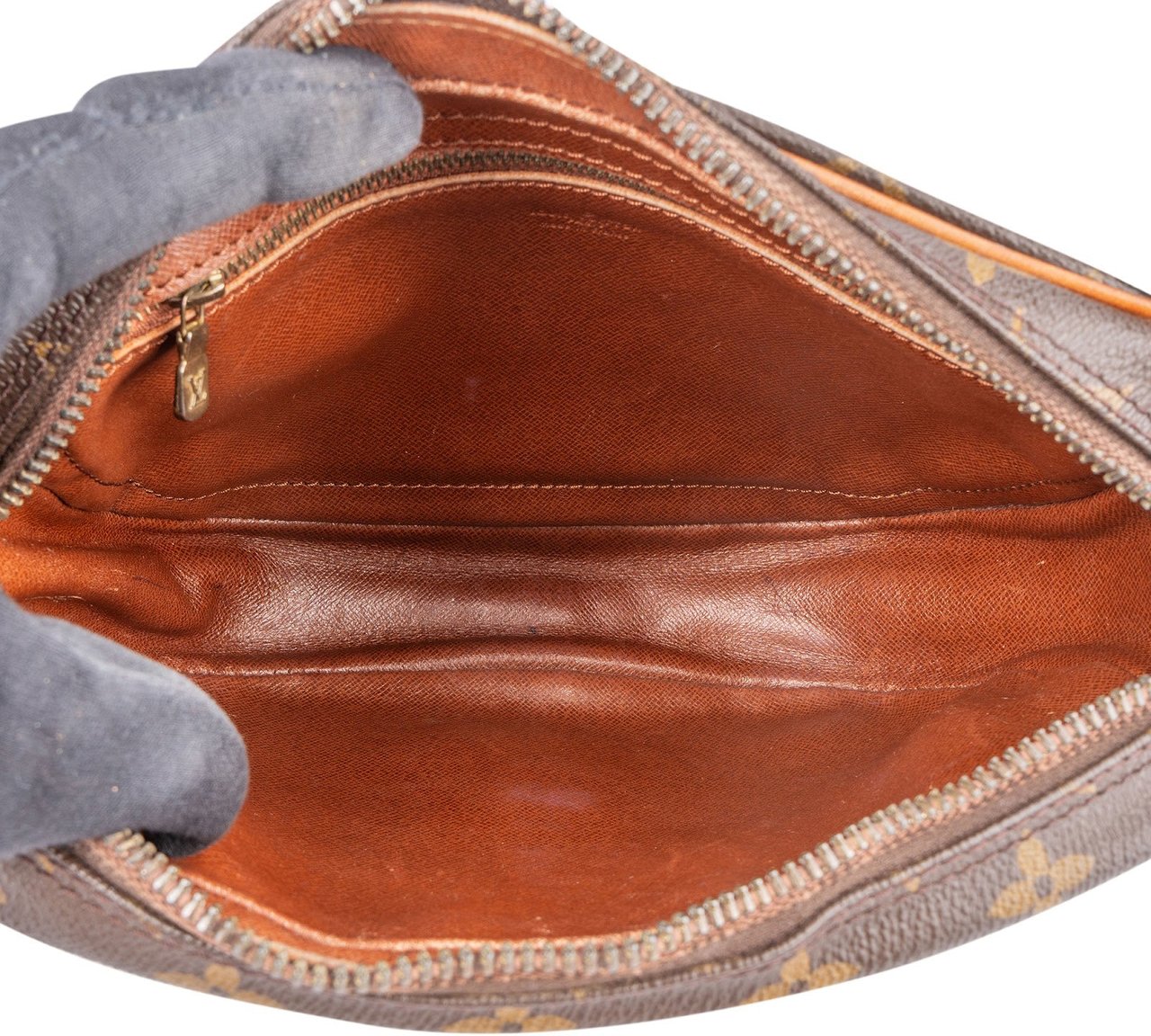 Louis Vuitton Louis Vuitton Monogram Canvas Jeune Fille MM Crossbody Bag Bruin