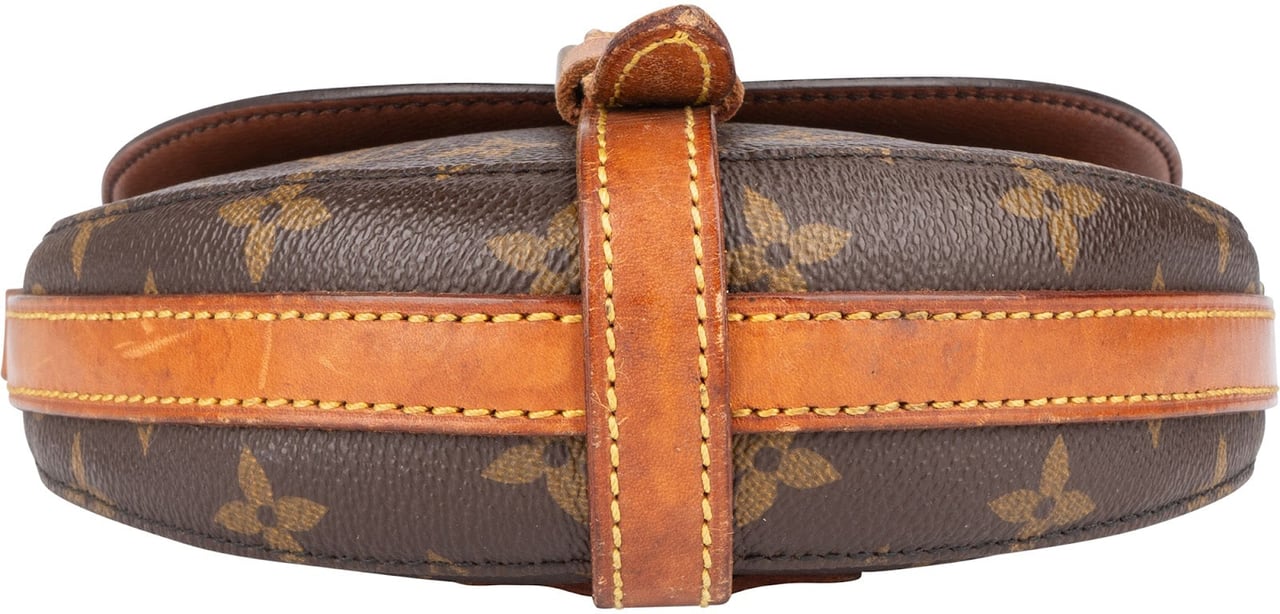 Louis Vuitton Louis Vuitton Monogram Canvas Chantilly PM Crossbody Bag Bruin